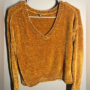 Soft v-neck sweater